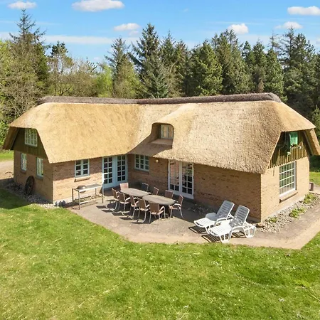 14 Person In Tatil Evi Ulfborg